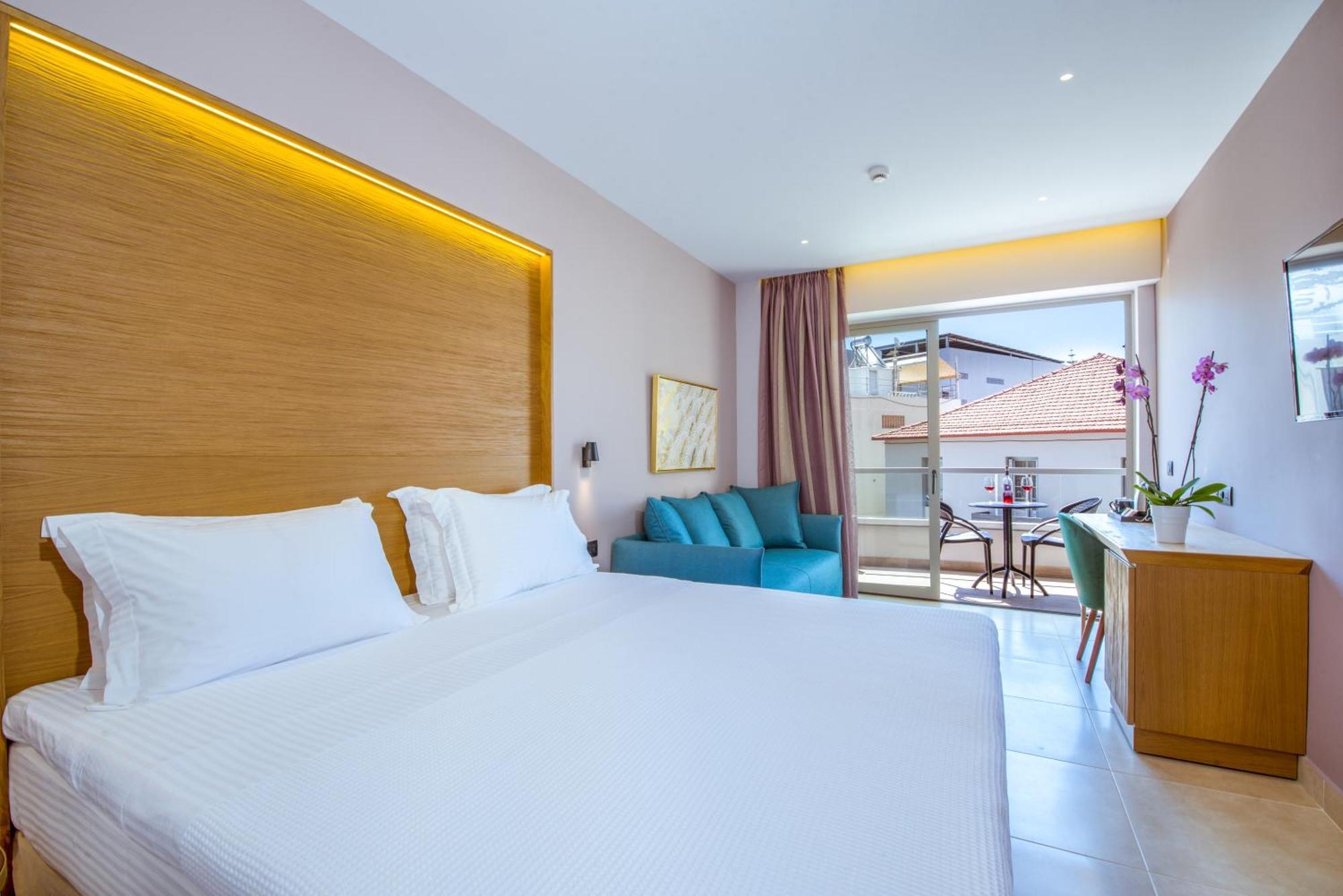 M City Hotel Chania  Zimmer foto